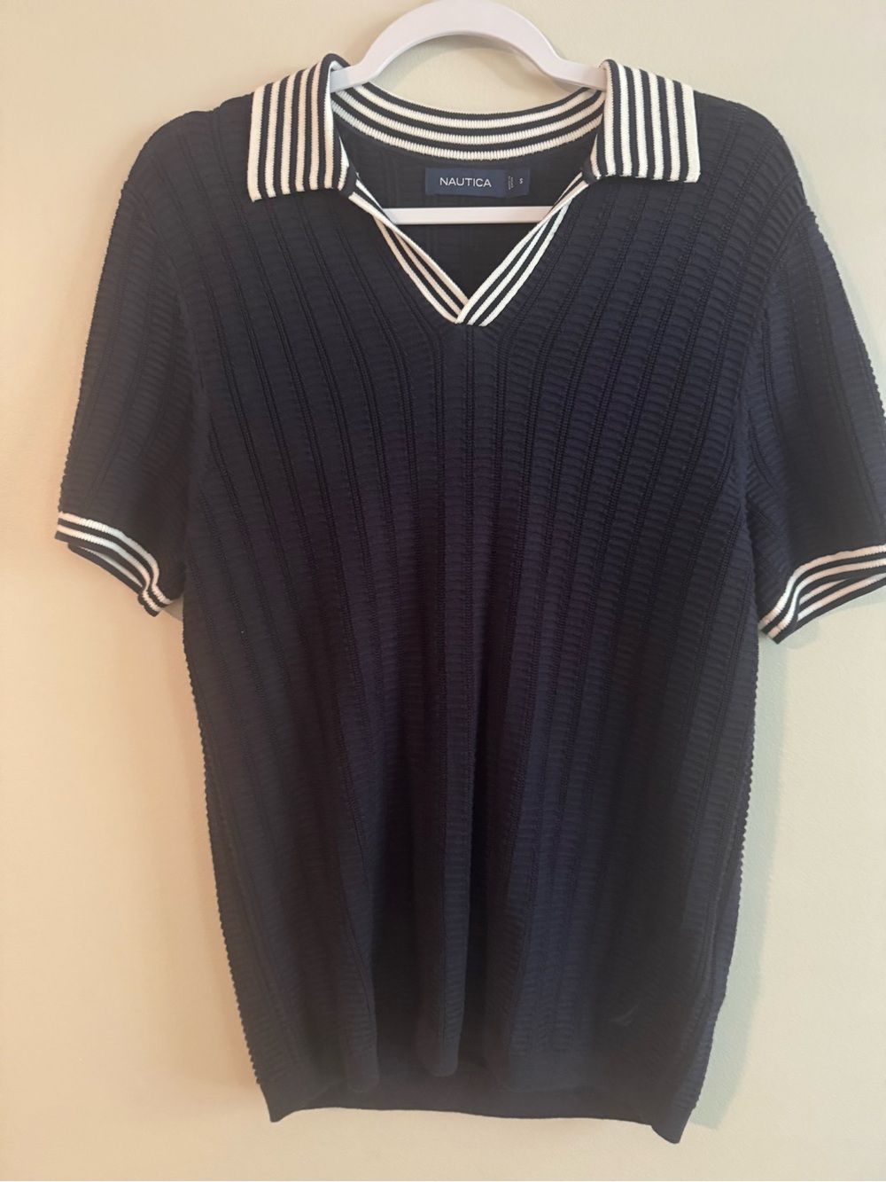 Nautica Navy V-Neck Short-Sleeve Knit Sweater with White Stripe Collar